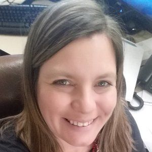 Meet your Posher, Christy